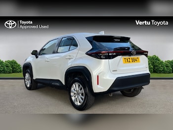 Used Toyota Yaris Cross 2024 for sale - 77691445: Photo