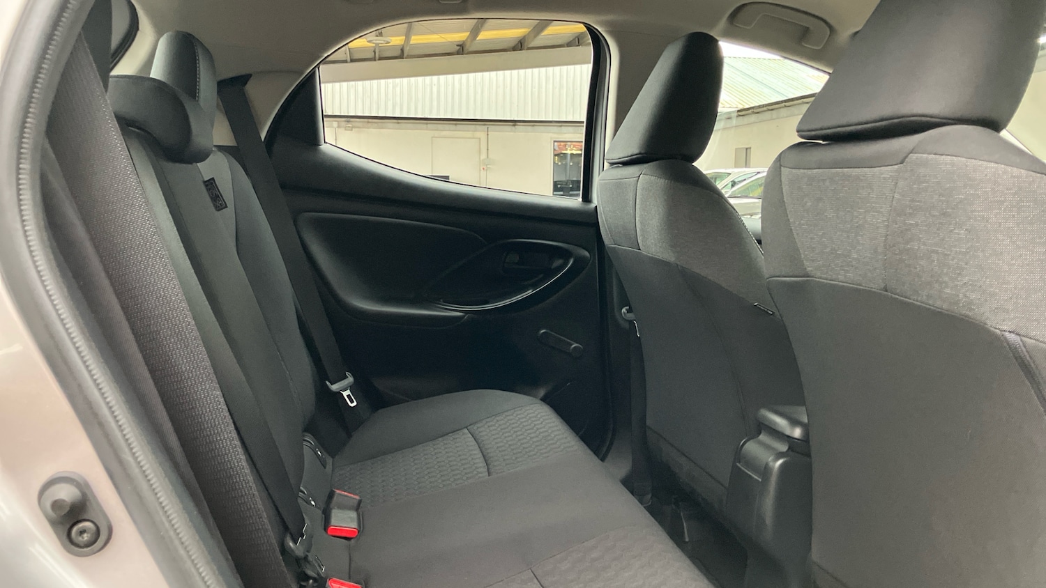 Used Toyota Yaris 2023 for sale - 77210929: Photo 12