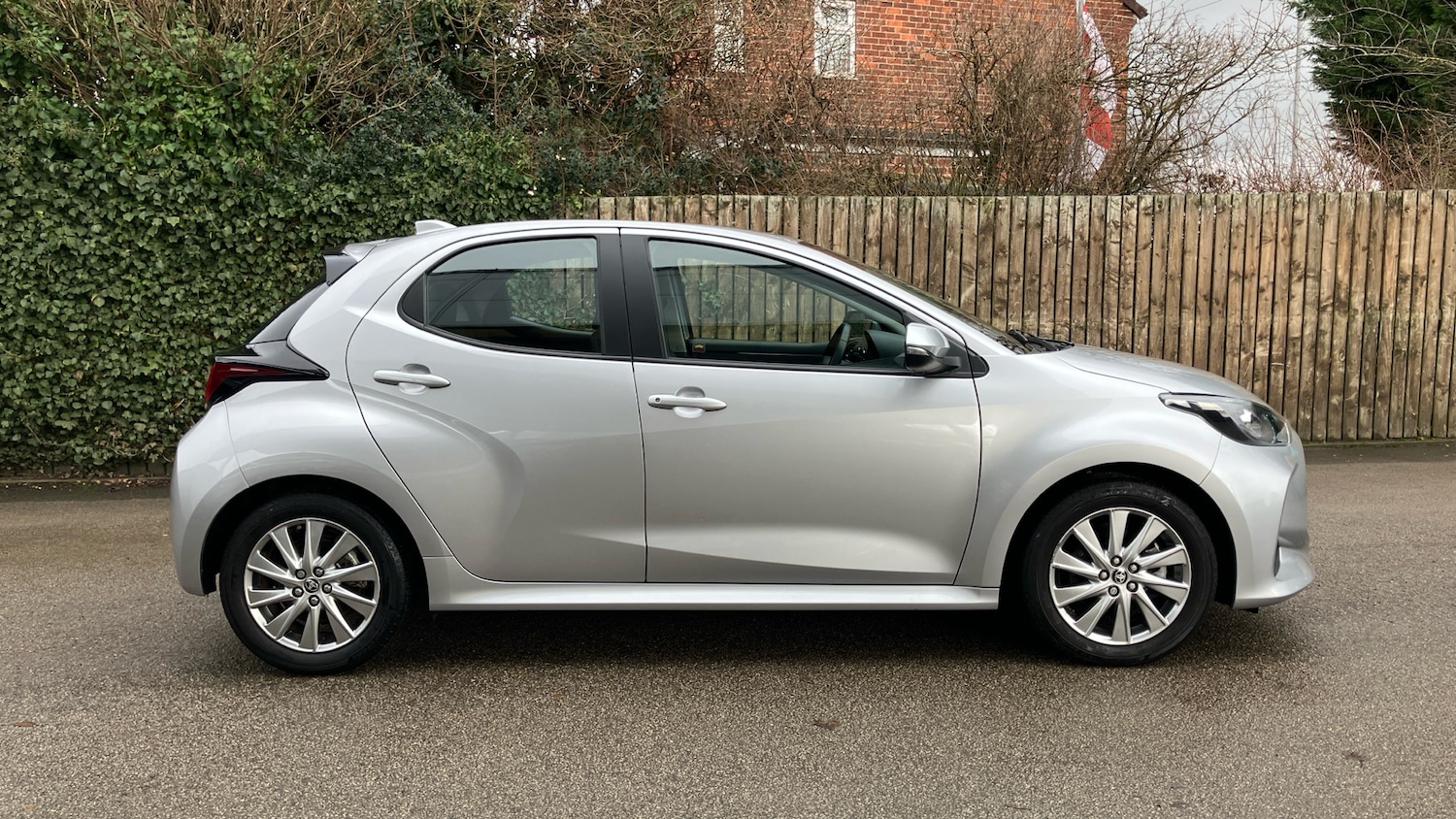 Used Toyota Yaris 2023 for sale - 77210929: Photo 16