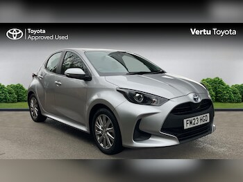 Used Toyota Yaris 2023 for sale - 77210929: Photo
