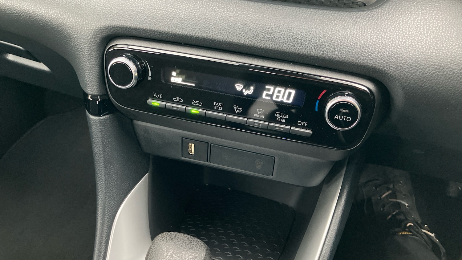 Used Toyota Yaris 2023 for sale - 77210929: Photo 35