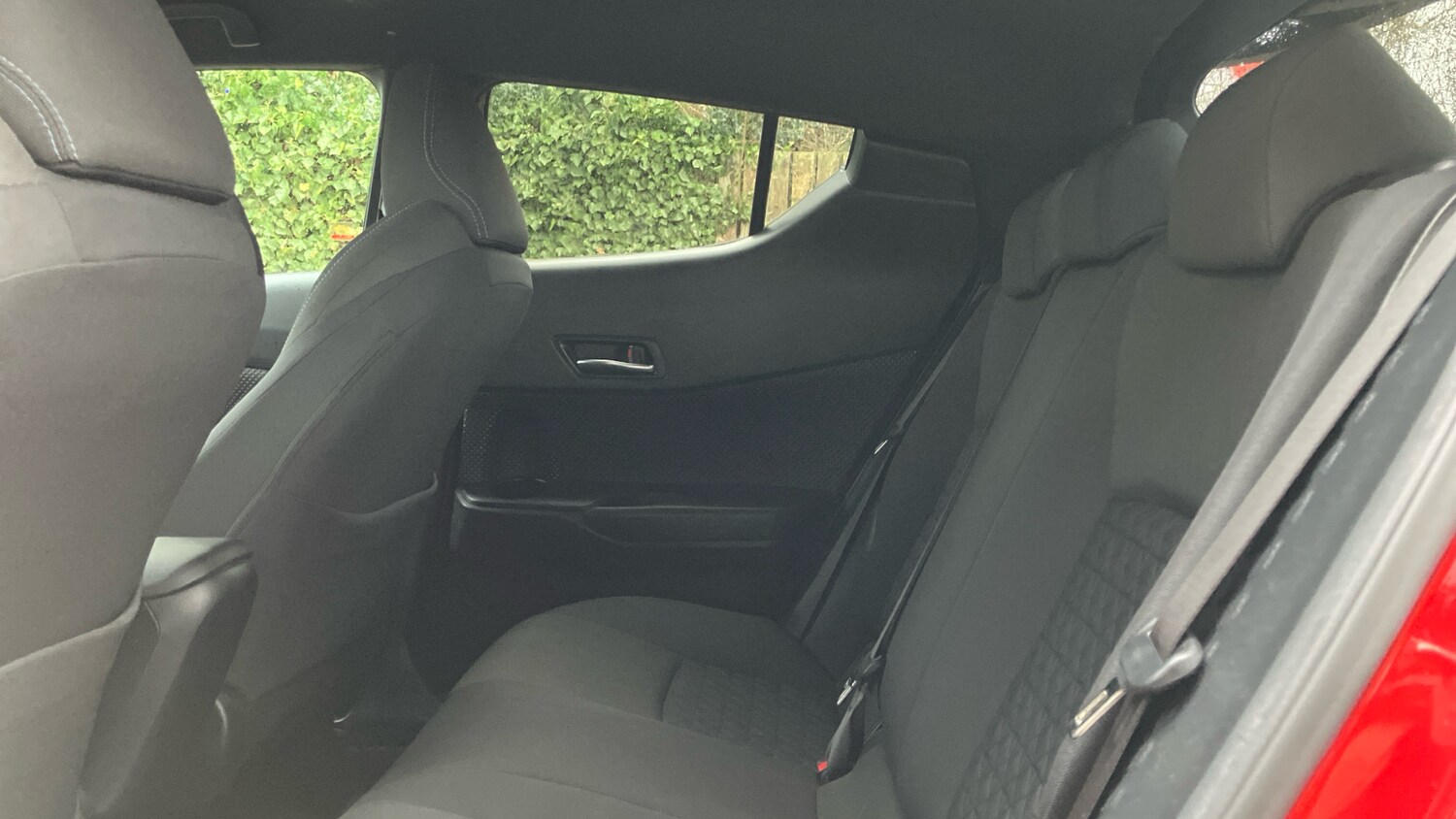 Used Toyota C-HR 2020 for sale - 77687857: Photo 13