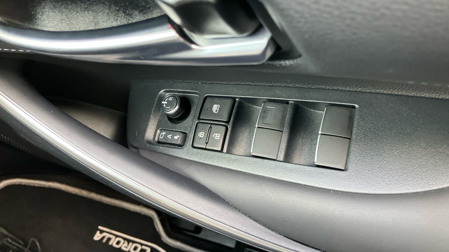 Used Toyota Corolla 2024 for sale - 76292809: Photo 48