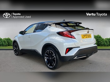 Used Toyota C-HR 2023 for sale - 75665266: Photo