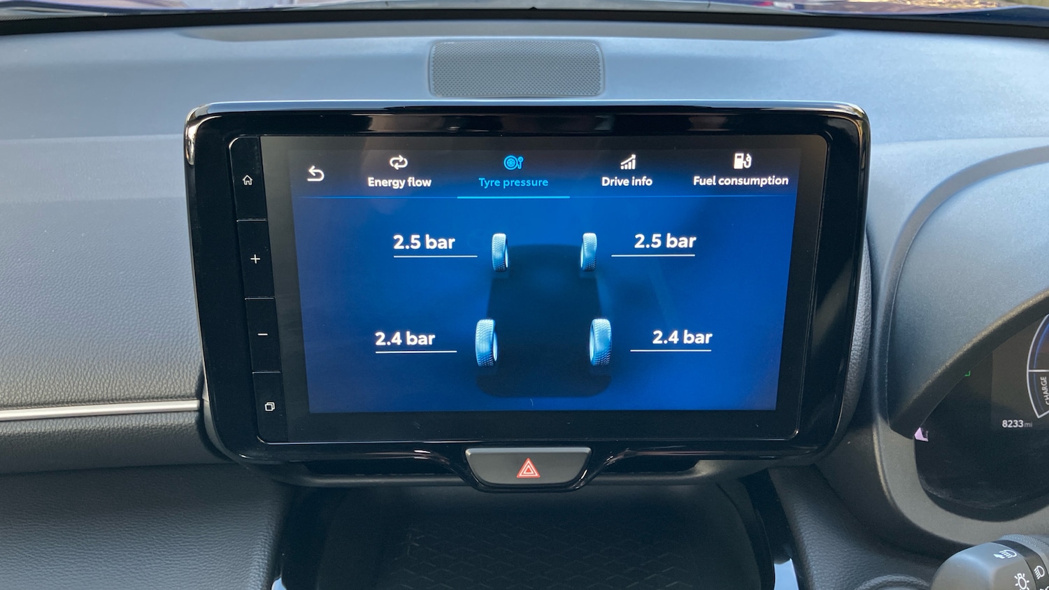 Used Toyota Yaris Cross 2025 for sale - 77641232: Photo 40