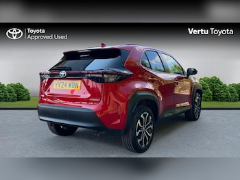 Used Toyota Yaris Cross 2024 for sale - 79335321: Photo