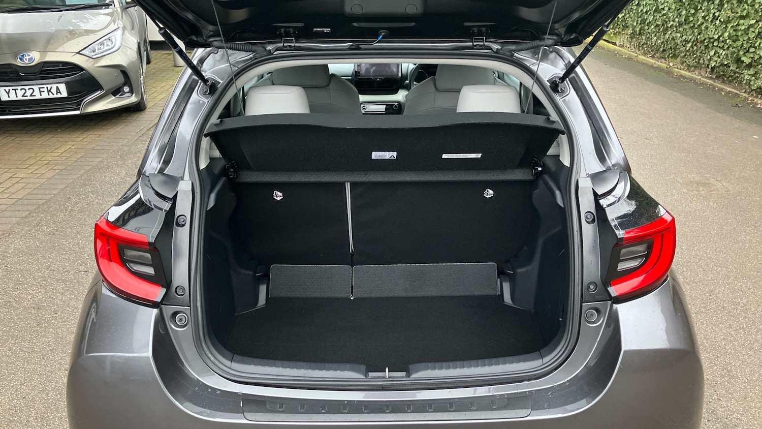 Used Toyota Yaris 2023 for sale - 77264284: Photo 14