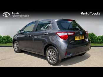 Used Toyota Yaris 2018 for sale - 74914430: Photo