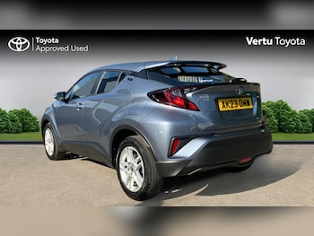 Used Toyota C-HR 2023 for sale - 79528268: Photo