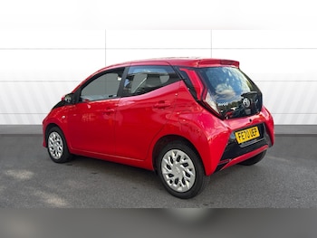 Used Toyota AYGO 2020 for sale - 76450301: Photo
