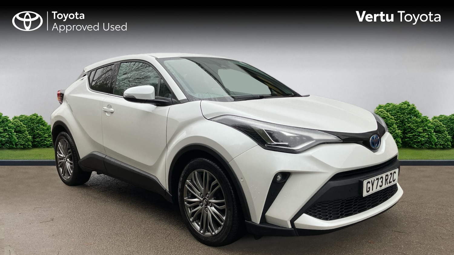 Used Toyota C-HR 2023 for sale - 76638529: Photo 1