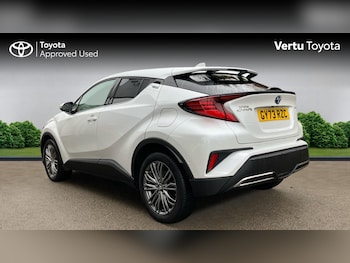 Used Toyota C-HR 2023 for sale - 76638529: Photo