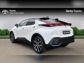 Used Toyota C-HR 2024 for sale - 78668333: Photo