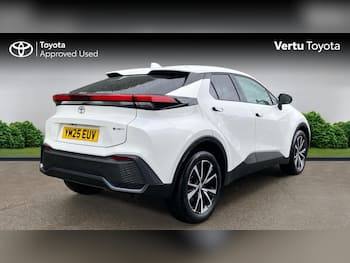 Used Toyota C-HR 2025 for sale - 79548264: Photo