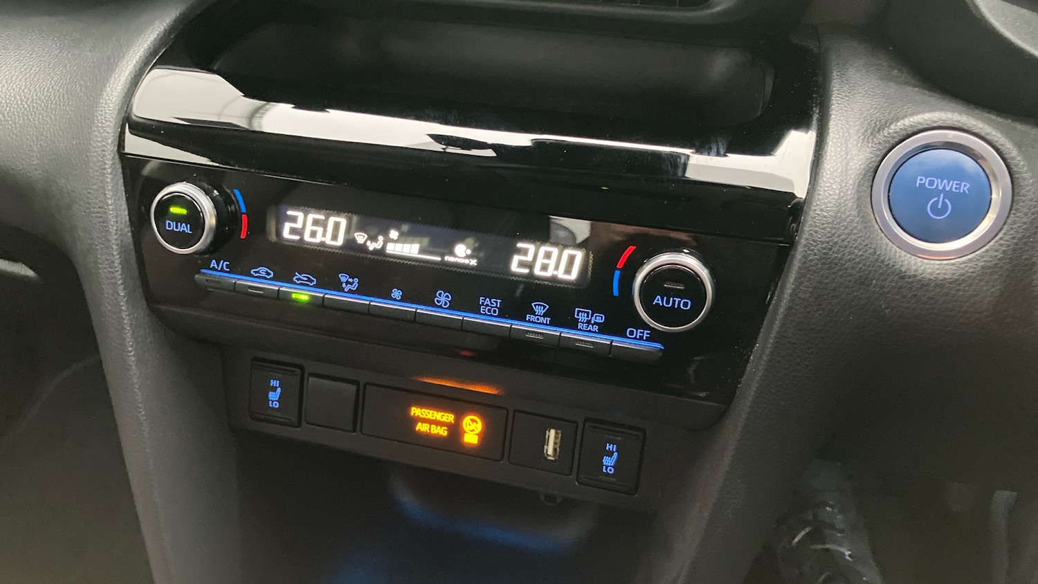 Used Toyota Yaris Cross 2023 for sale - 77420924: Photo 40