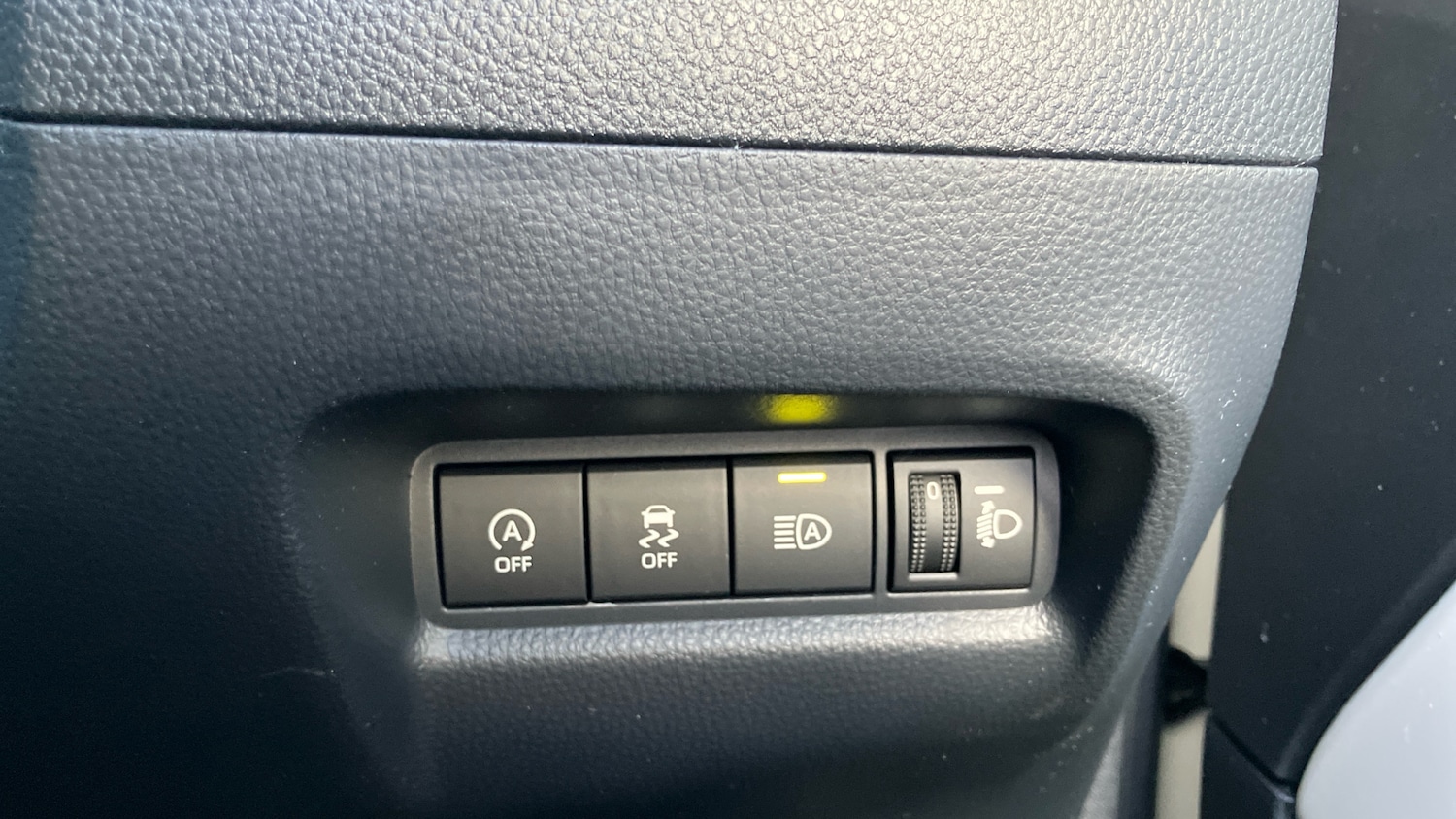 Used Toyota Aygo X 2025 for sale - 76696878: Photo 30