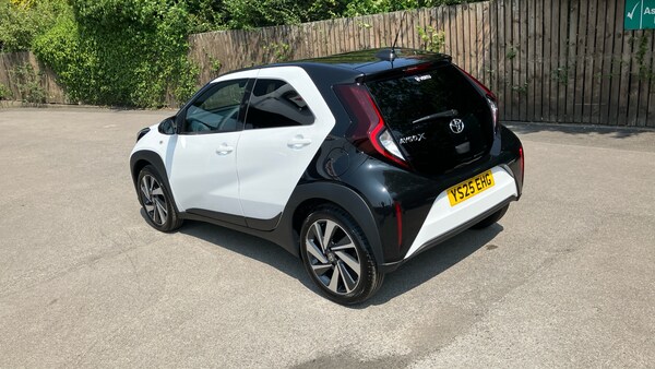 Used Toyota Aygo X 2025 for sale - 76207691: Photo 30