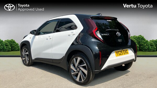 Used Toyota Aygo X 2025 for sale - 76207691: Photo 4