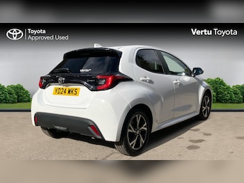 Used Toyota Yaris 2024 for sale - 77819531: Photo