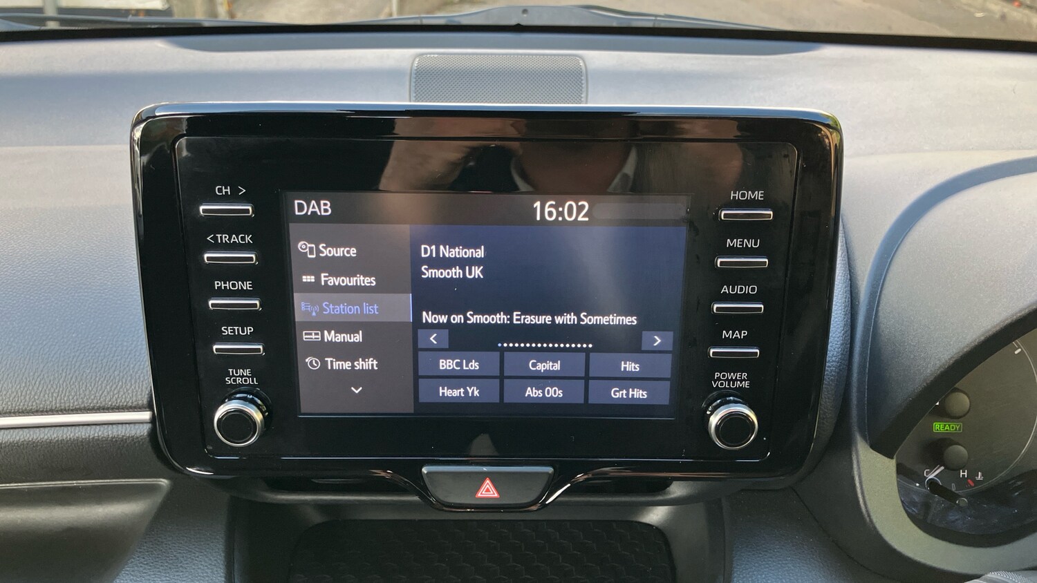 Used Toyota Yaris 2023 for sale - 75987423: Photo 26