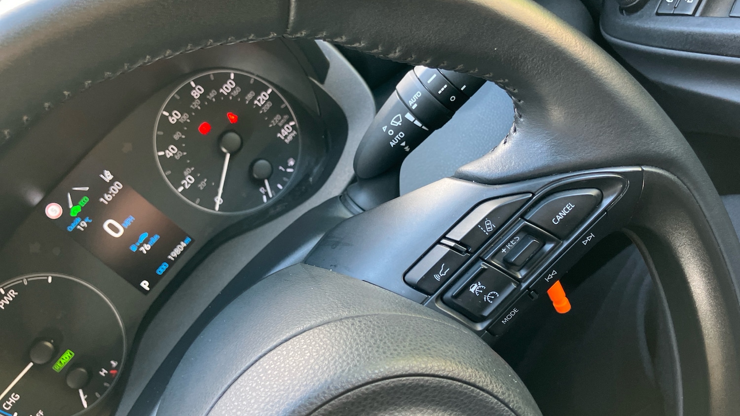 Used Toyota Yaris 2023 for sale - 75987423: Photo 32