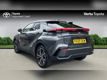 Used Toyota C-HR 2025 for sale - 79665125: Photo