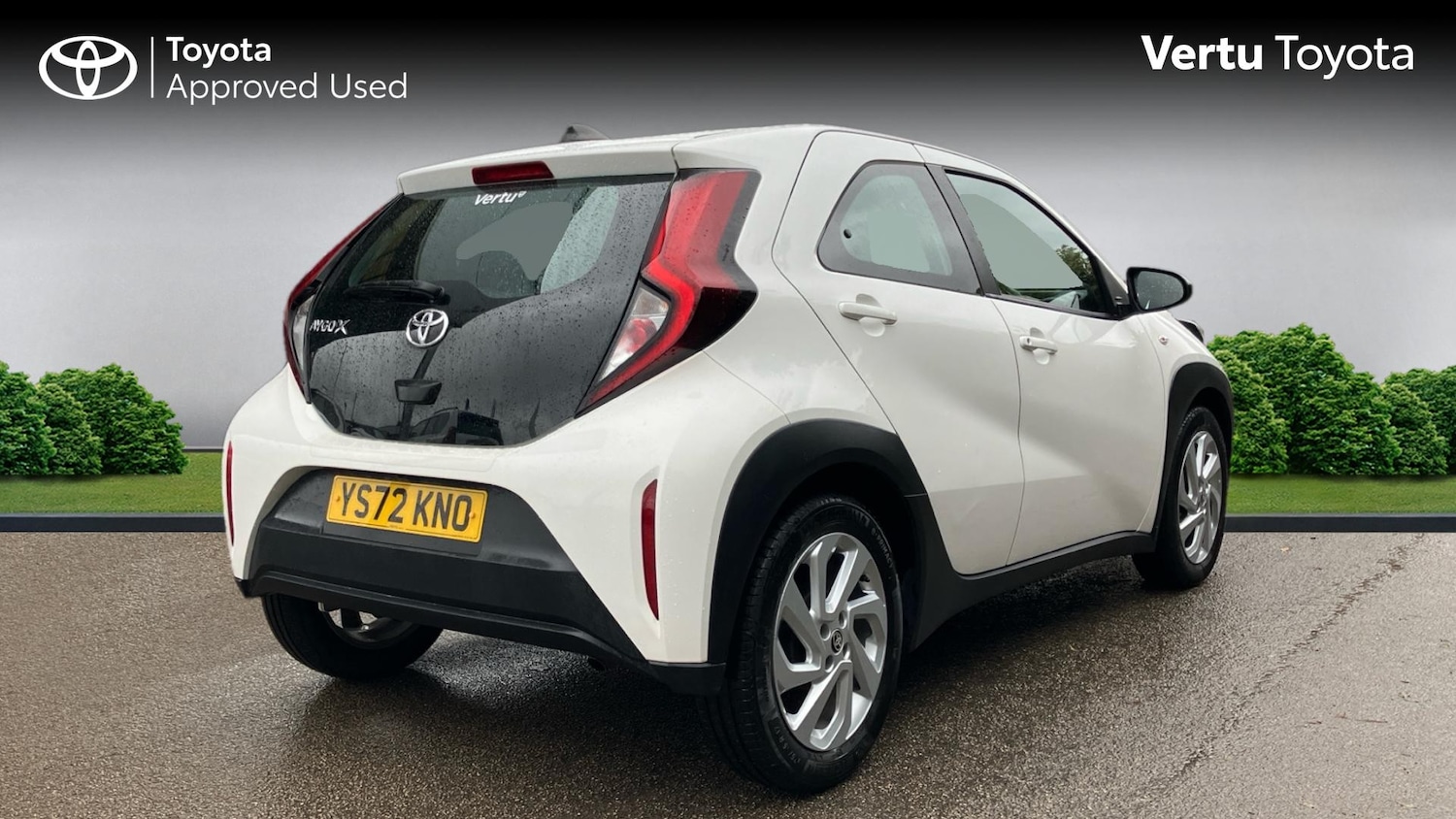 Used Toyota Aygo X 2022 for sale - 76157669: Photo 2