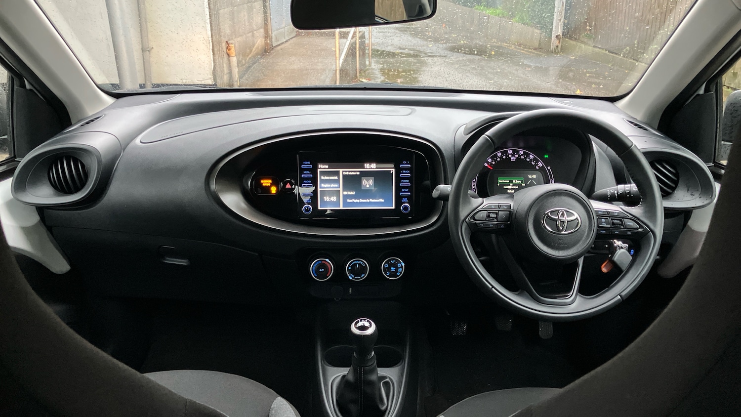 Used Toyota Aygo X 2022 for sale - 76157669: Photo 5