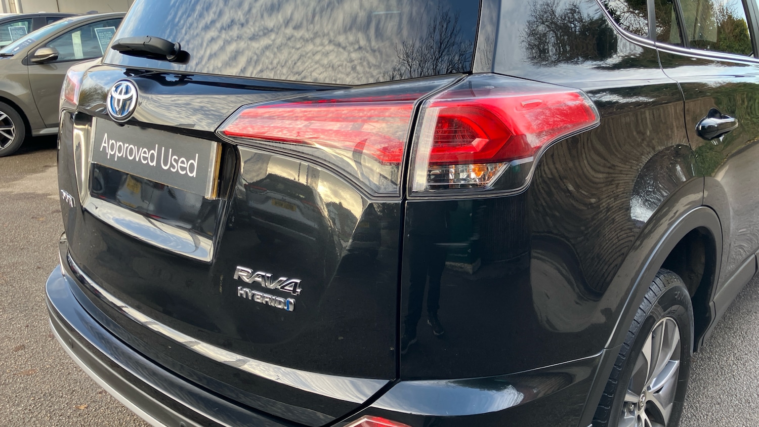 Used Toyota RAV4 2017 for sale - 76971108: Photo 21