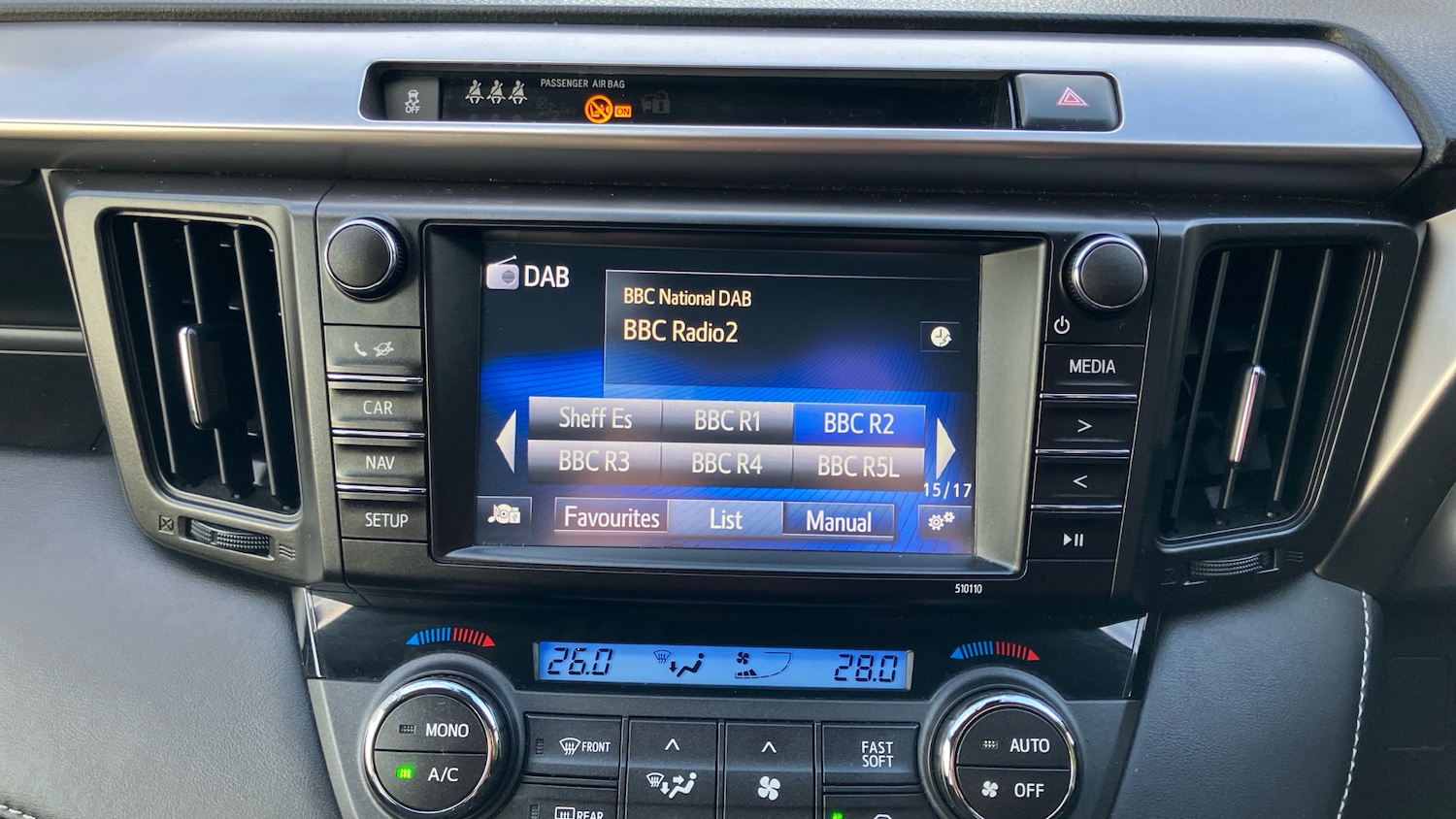 Used Toyota RAV4 2017 for sale - 76971108: Photo 26