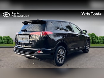 Used Toyota RAV4 2017 for sale - 76971108: Photo