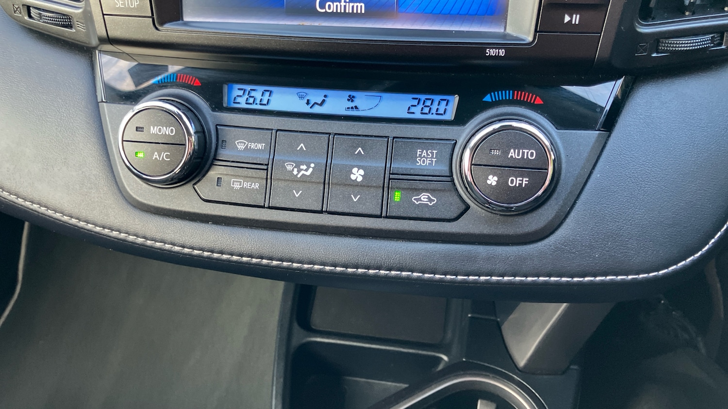 Used Toyota RAV4 2017 for sale - 76971108: Photo 35