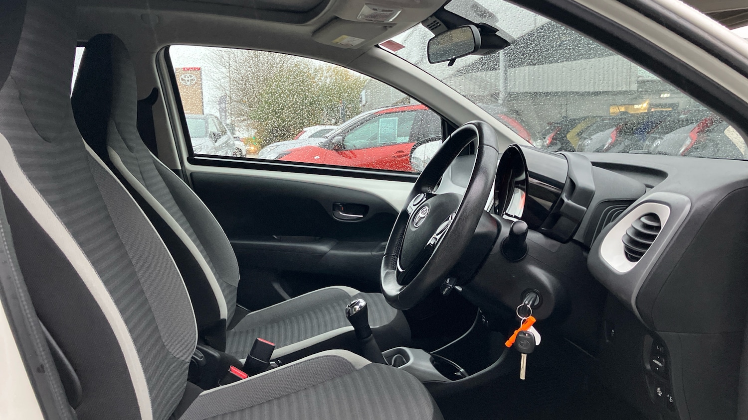 Used Toyota AYGO 2019 for sale - 77264282: Photo 11