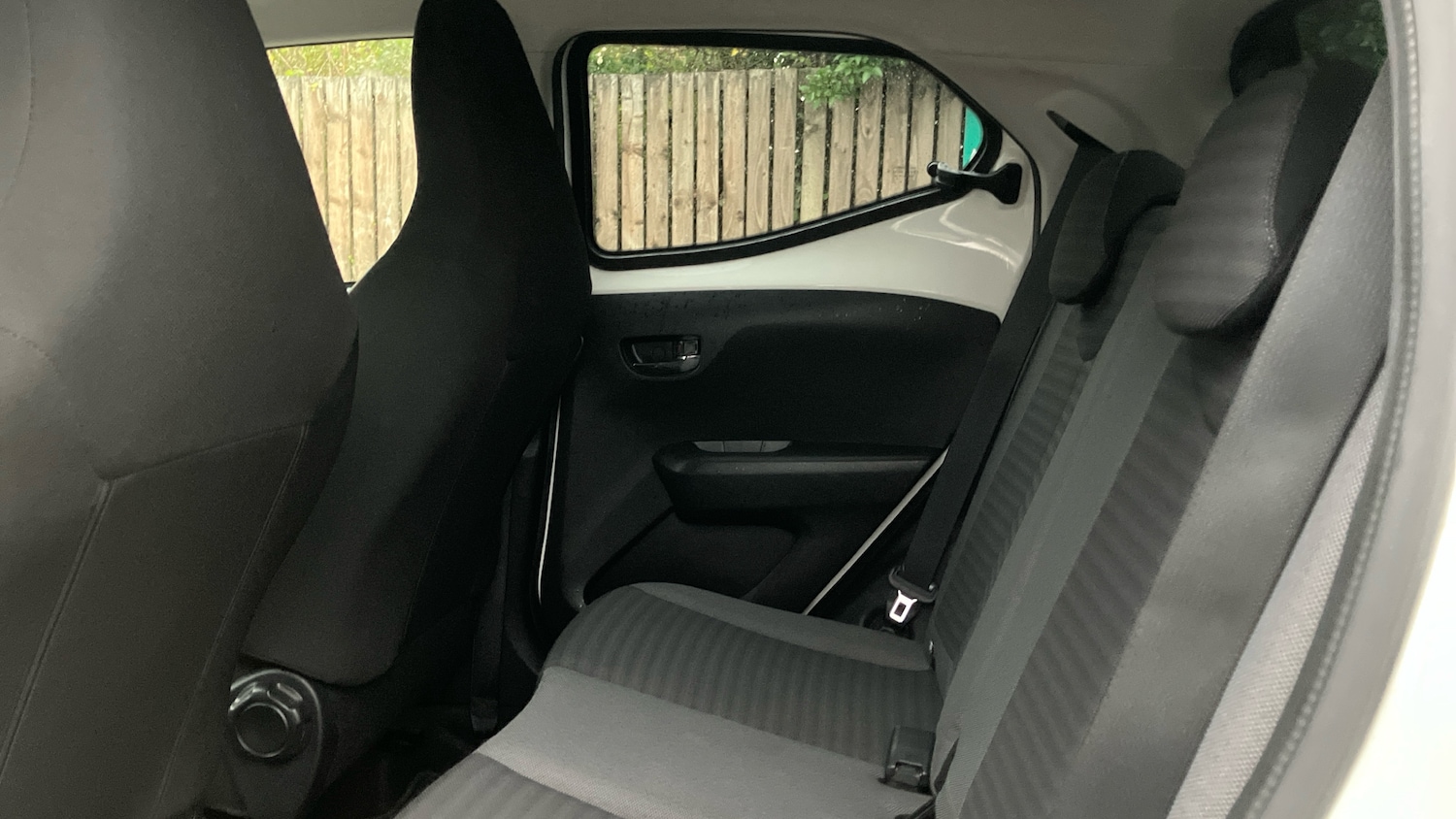 Used Toyota AYGO 2019 for sale - 77264282: Photo 13