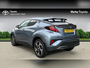 Used Toyota C-HR 2023 for sale - 77964769: Photo