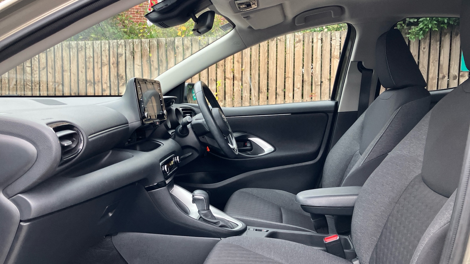 Used Toyota Yaris 2022 for sale - 76193783: Photo 10