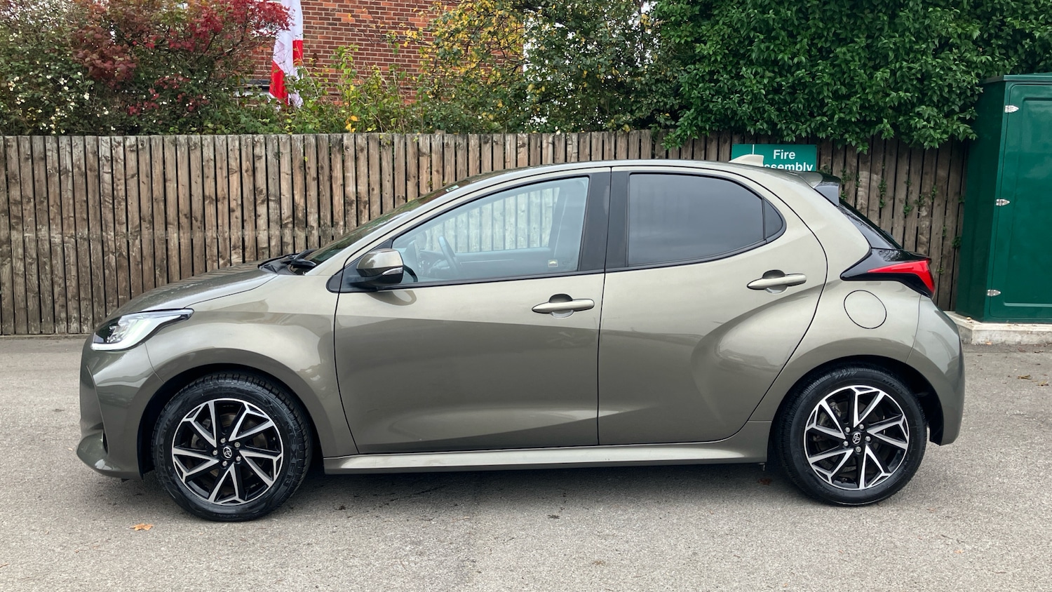 Used Toyota Yaris 2022 for sale - 76193783: Photo 17