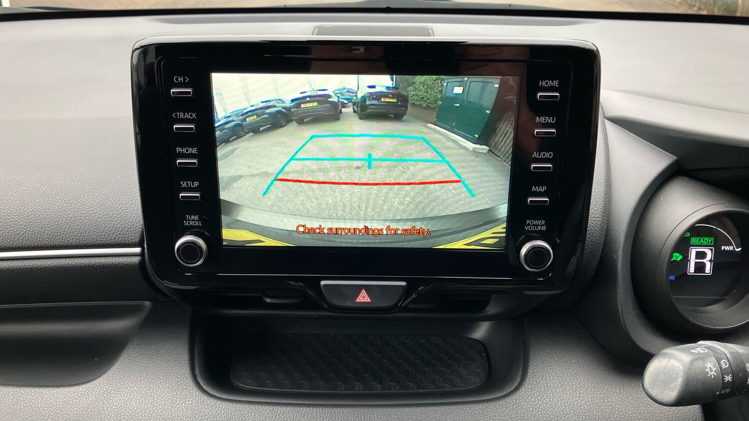 Used Toyota Yaris 2022 for sale - 76193783: Photo 27