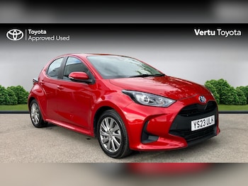 Used Toyota Yaris 2023 for sale - 79330154: Photo