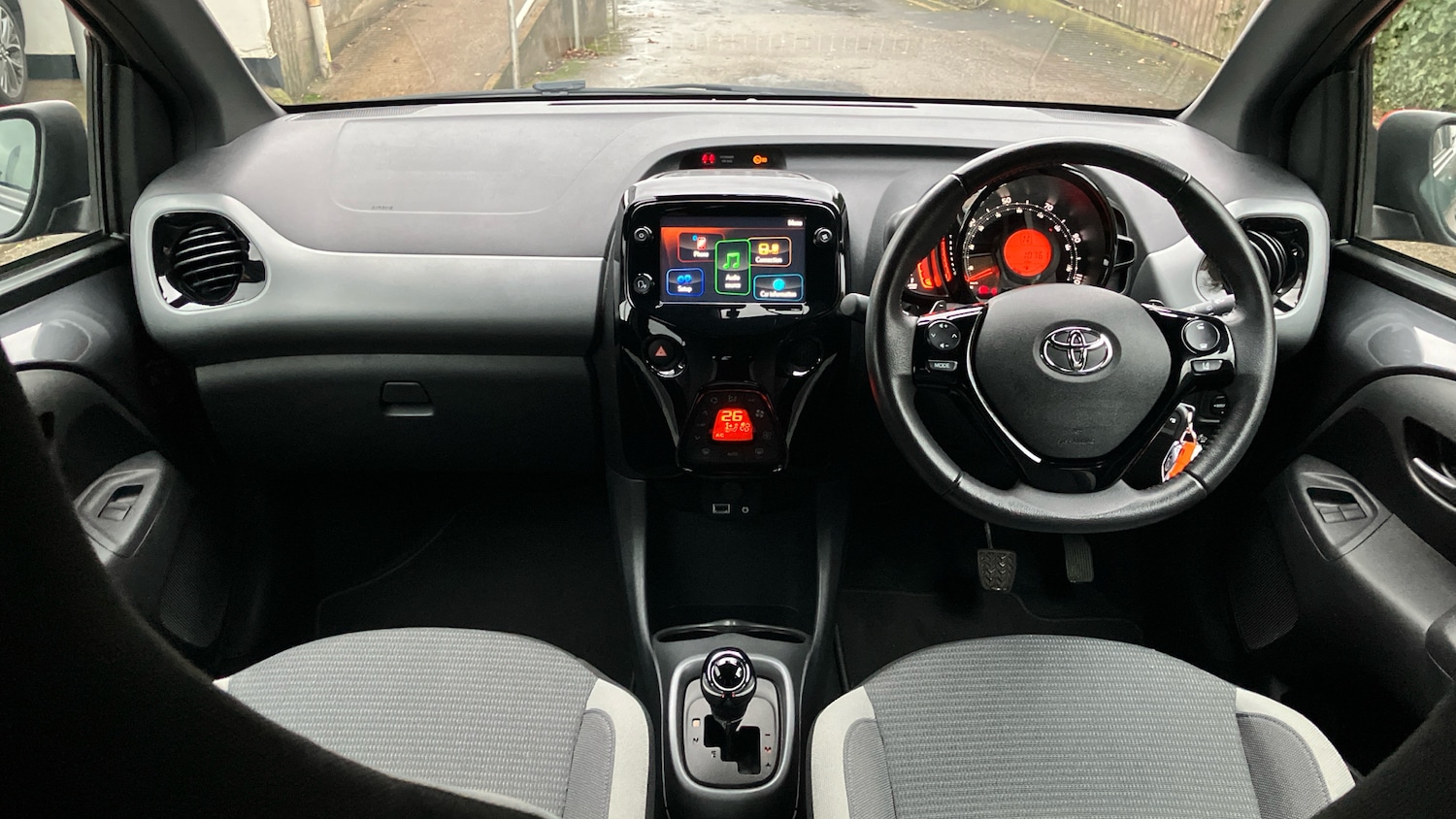 Used Toyota AYGO 2022 for sale - 77171050: Photo 5