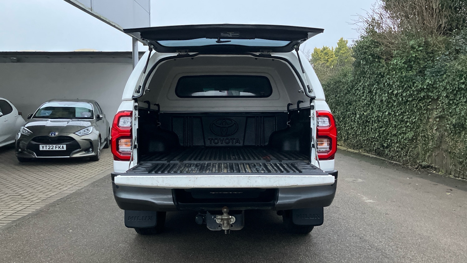 Used Toyota Hilux 2023 for sale - 77568271: Photo 14