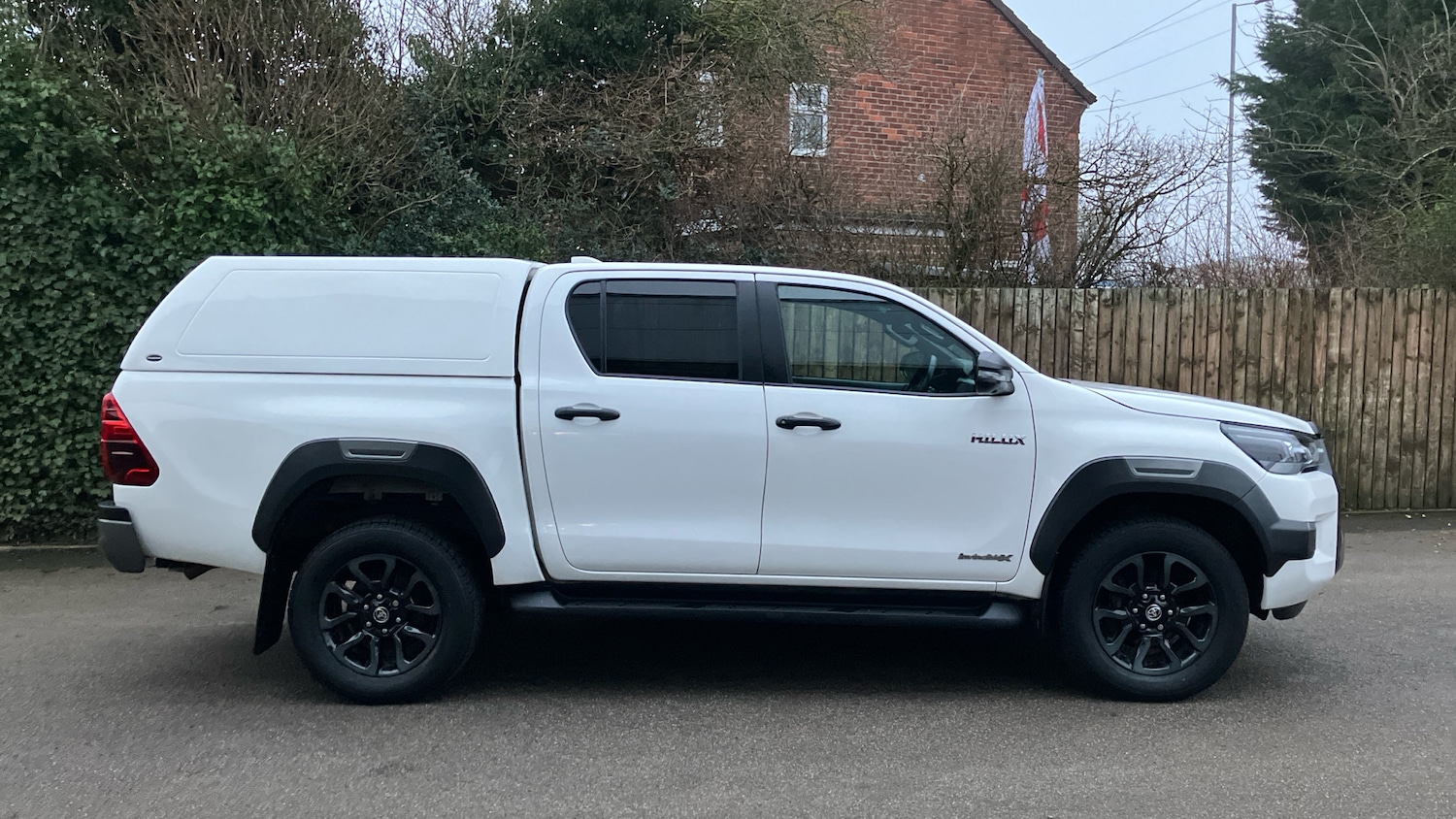 Used Toyota Hilux 2023 for sale - 77568271: Photo 16
