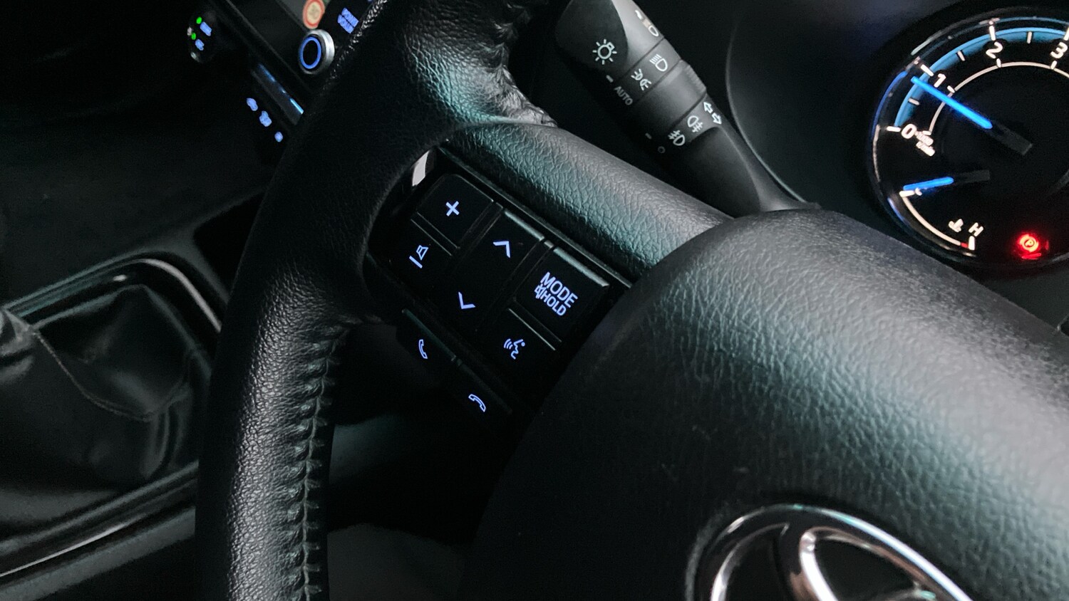 Used Toyota Hilux 2023 for sale - 77568271: Photo 33