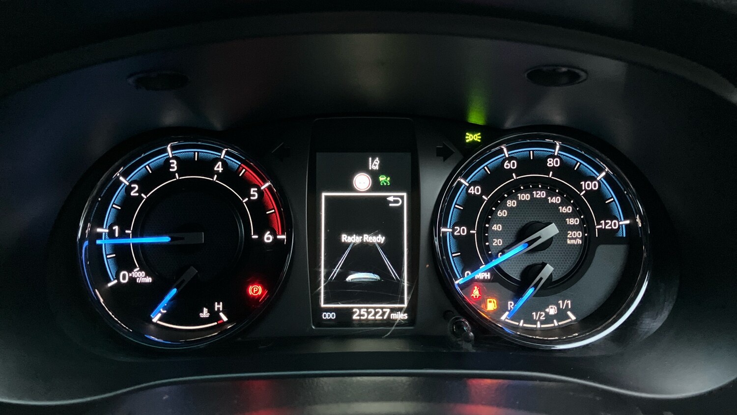 Used Toyota Hilux 2023 for sale - 77568271: Photo 39