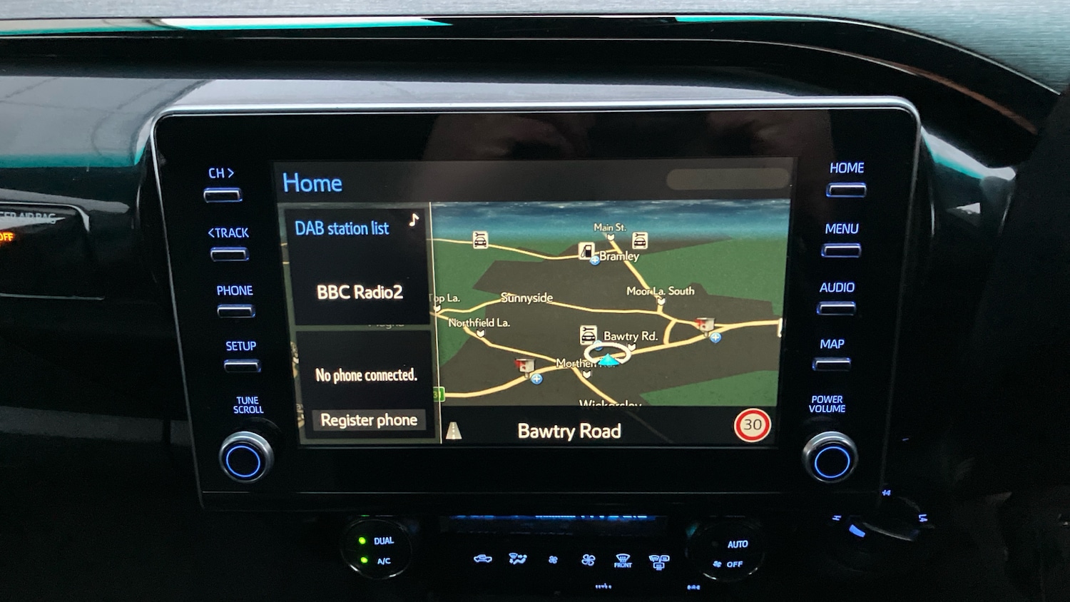 Used Toyota Hilux 2023 for sale - 77568271: Photo 7