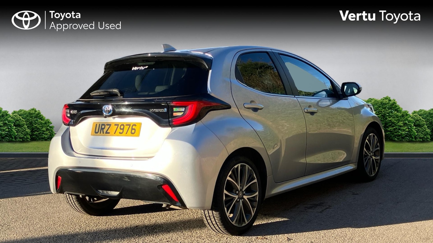 Used Toyota Yaris 2023 for sale - 76643249: Photo 2