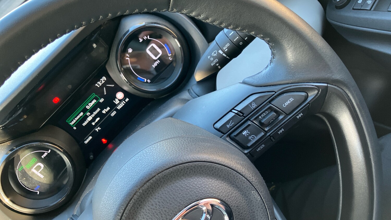 Used Toyota Yaris 2023 for sale - 76643249: Photo 33