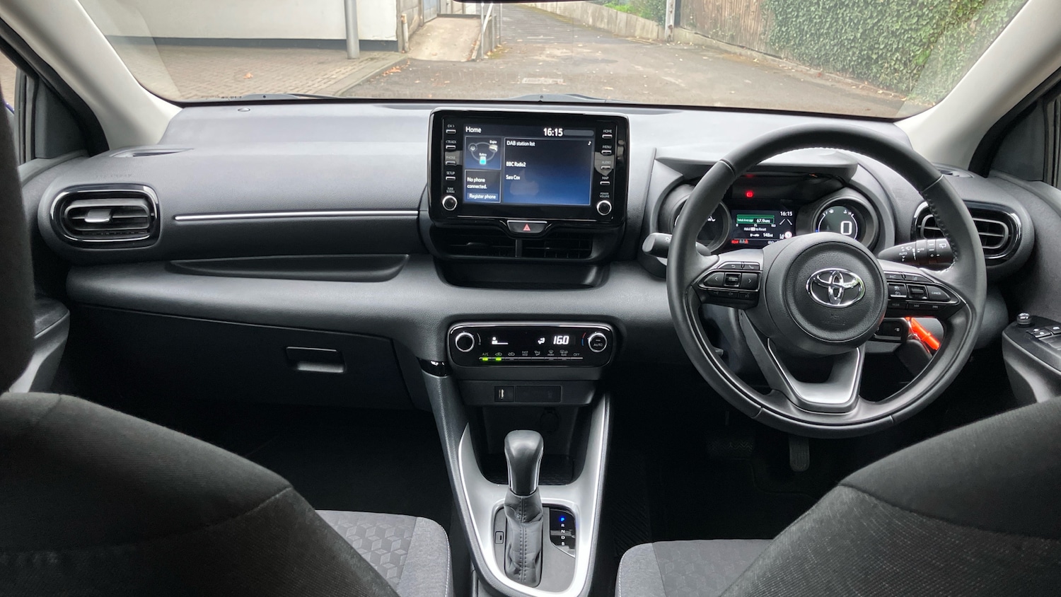 Used Toyota Yaris 2022 for sale - 76089021: Photo 5