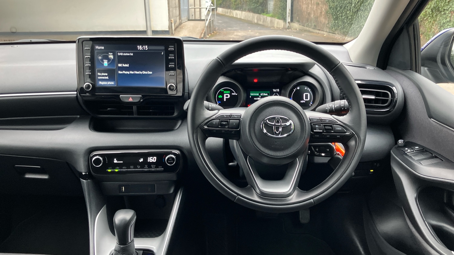 Used Toyota Yaris 2022 for sale - 76089021: Photo 6