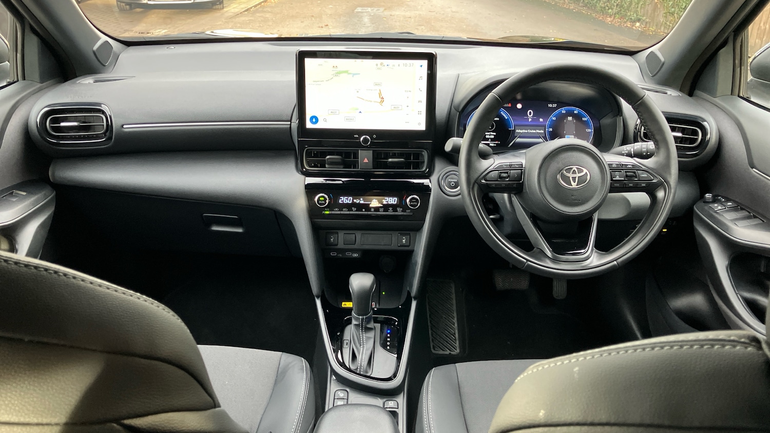 Used Toyota Yaris Cross 2025 for sale - 77871877: Photo 5